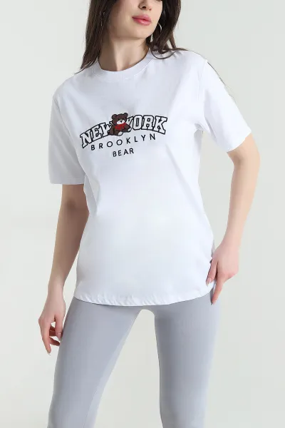 Beyaz Nakışlı Süprem Kadın Tişört 451321