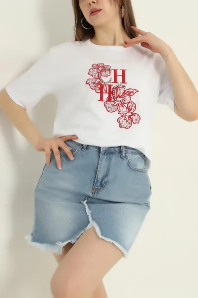 beyaz-nakisli-tasli-suprem-kadin-tisort-352224