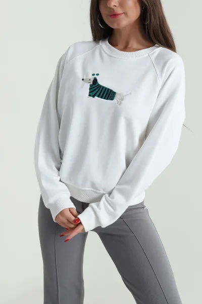 Beyaz Nakışlı Üç İp Kadın Sweat 492597