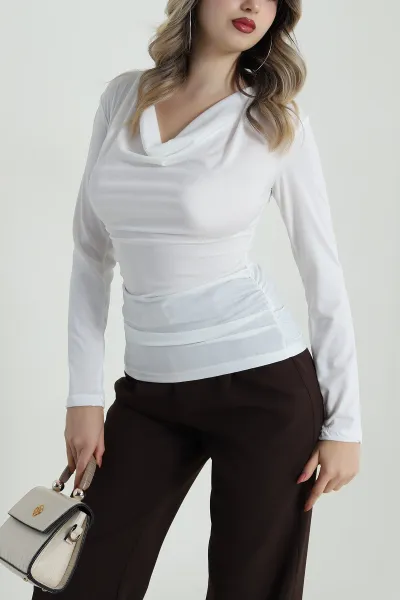 Beyaz Önü Dökümlü Sandy Kadın Bluz 486975