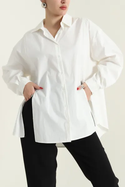 Beyaz Önü Yırtmaçlı Oversize Paper Kadın Gömlek 429893