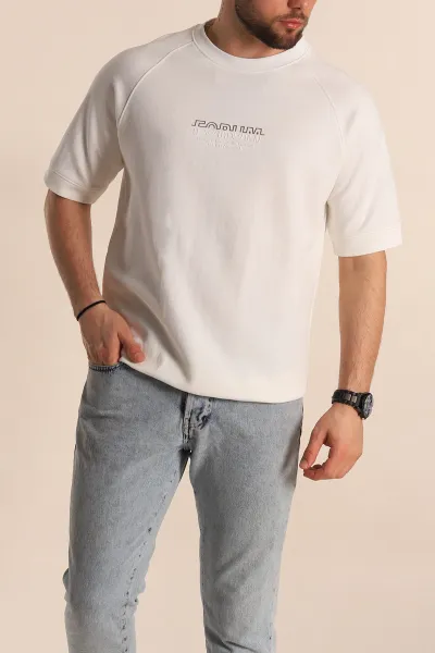 beyaz-oversize-iki-ip-kabartma-yazili-reglan-kol-detayli-erkek-tisort-266861