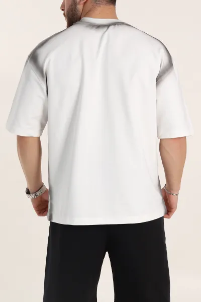 Beyaz Oversize Yazı Detaylı Yıkamalı Erkek Tişört 354076