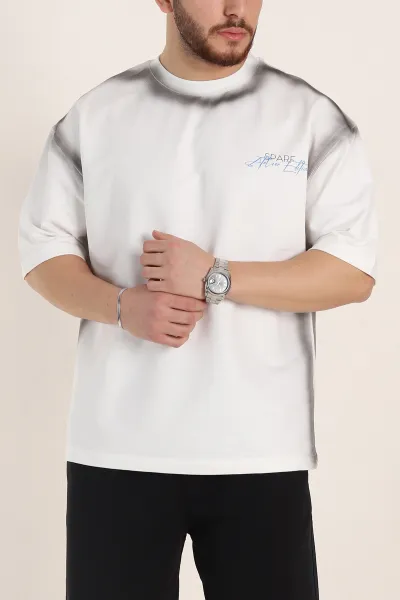 Beyaz Oversize Yazı Detaylı Yıkamalı Erkek Tişört 354076
