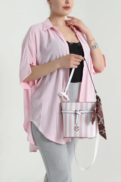 beyaz-pembe-cizgili-fular-detayli-kadin-el-kol-ve-omuz-cantasi-481456
