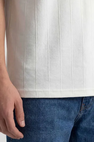 Beyaz Pike Kumaş Oversize  Polo Yaka Erkek Tişört 448949