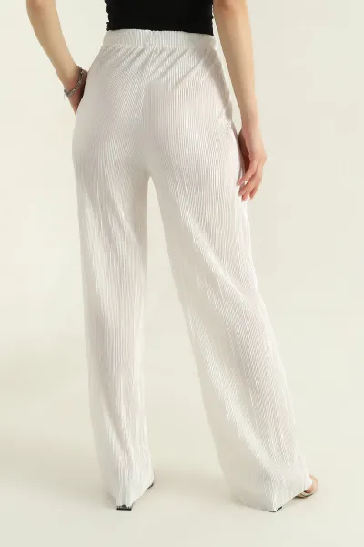 Beyaz Piliseli Kadın Pantolon 375529