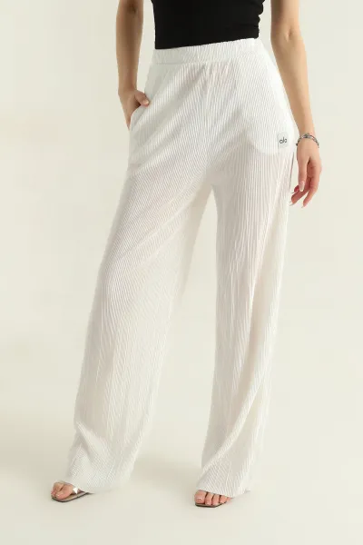 Beyaz Piliseli Kadın Pantolon 375529