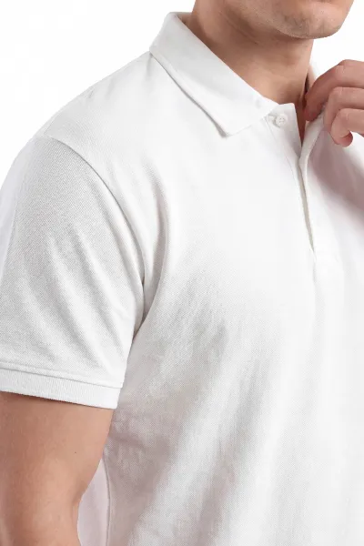 Beyaz Polo Yaka Düğme Detaylı Erkek Tişört 462257