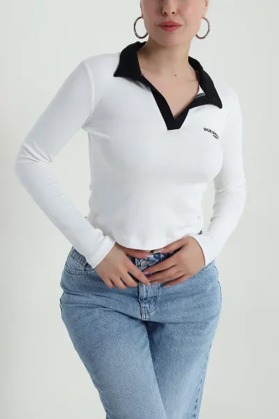 Beyaz Polo Yaka Nakışlı Vortex Kadın Bluz 487208
