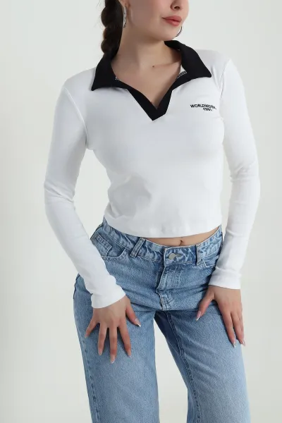 Beyaz Polo Yaka Nakışlı Vortex Kadın Bluz 487208