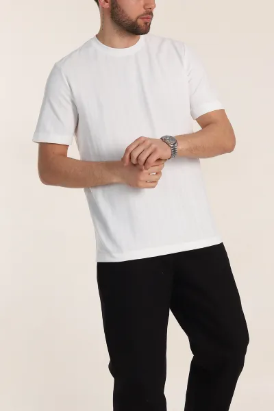 Beyaz Regular Fit Çizgi Dokulu Basic Erkek Tişört 348084