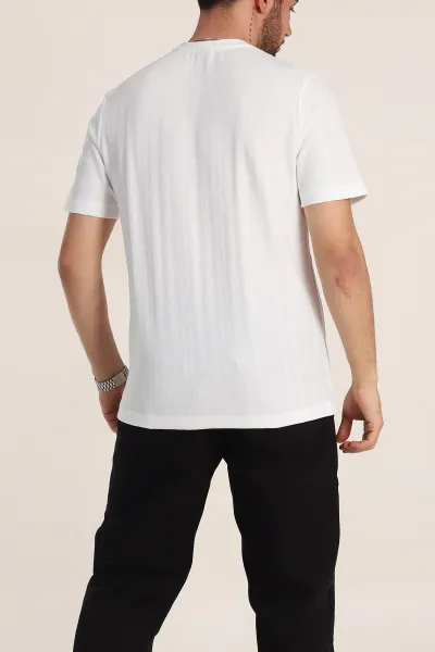 Beyaz Regular Fit Çizgi Dokulu Basic Erkek Tişört 348084