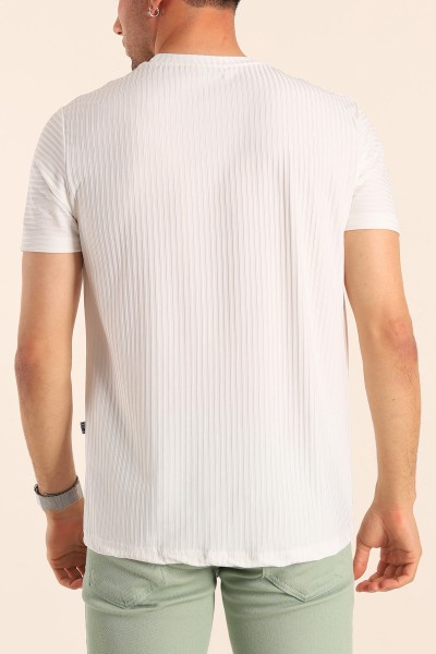 Beyaz Regular Fit Çizgi Dokulu Erkek Tişört 182315