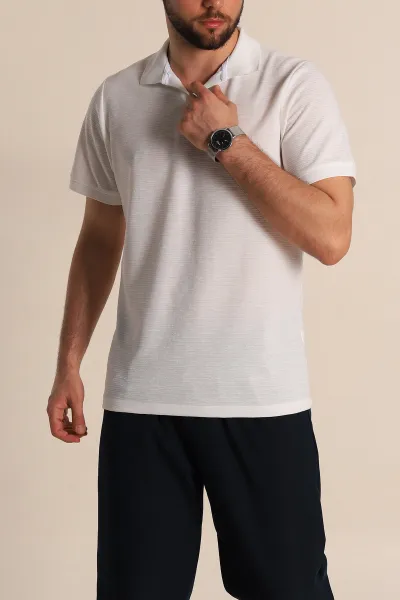 Beyaz Regular Fit Dokulu Polo Yaka Erkek Tişört 277121