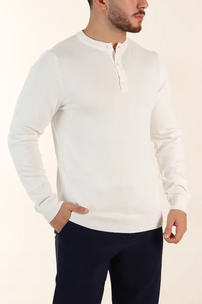 Beyaz Regular Fit Düğmeli Yaka Uzun Kollu Triko 393308