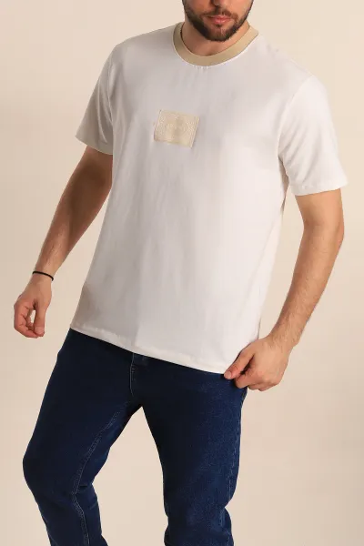 Beyaz Regular Fit Göğüs Baskılı Erkek Tişört 270636