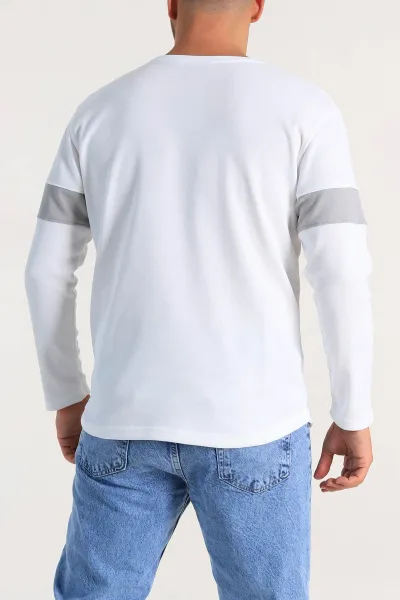 Beyaz Regular Fit Kabartma Baskılı Erkek Sweatshirt 303427
