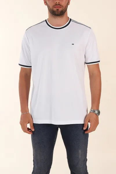 beyaz-regular-fit-omuz-serit-detayli-erkek-tisort-372091