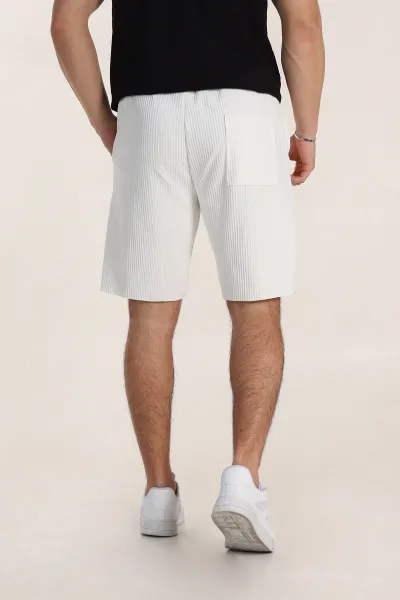 Beyaz Relaxed Fit Belden Bağlamalı Fitilli Erkek Şort 288546
