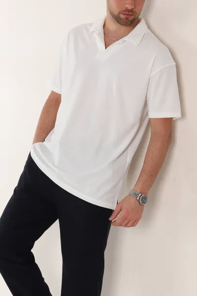 beyaz-relaxed-fit-dokulu-basic-polo-yaka-erkek-tisort-351997