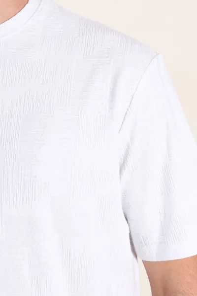 Beyaz Relaxed Fit Dokulu Erkek Tişört 358017