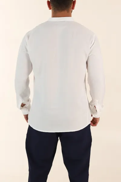 Beyaz Relaxed Fit Hakim Yaka Yarım Düğmeli Erkek Gömlek 369858