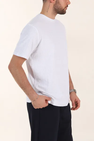 Beyaz Relaxed Fit Kabartma Desenli Basic Erkek Tişört 358110