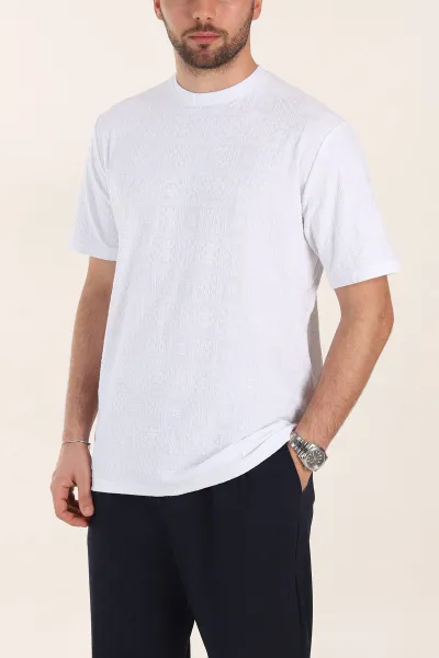 Beyaz Relaxed Fit Kabartma Desenli Erkek Tişört 358223