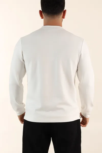 Beyaz Relaxed Fit Oysho Kumaş Kabartma Detaylı Erkek Sweatshirt 393282