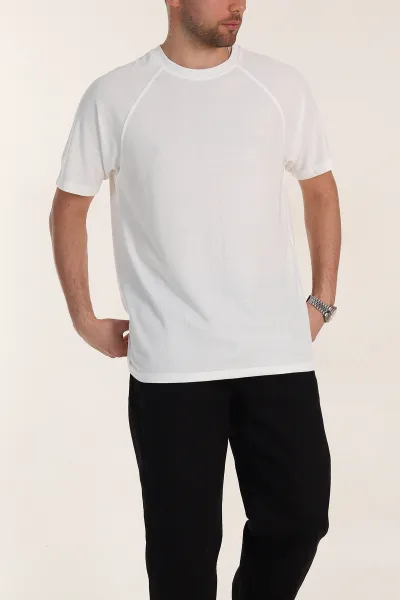 beyaz-relaxed-fit-petek-dokulu-reglan-kol-basic-erkek-tisort-352028