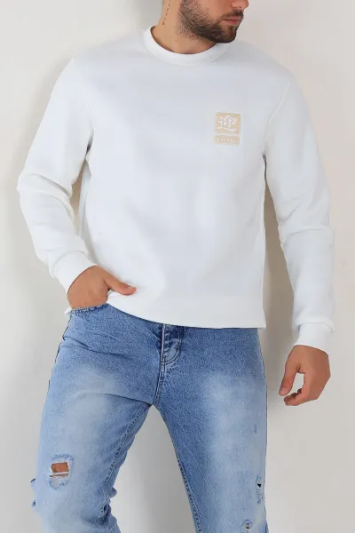 Beyaz Relaxed Fit Üç İp Şardonlu Kabartma Detaylı Erkek Sweatshirt 309883