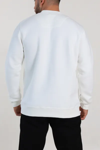 Beyaz Relaxed Fit Üç İp Şardonlu Kabartma Detaylı Erkek Sweatshirt 309906
