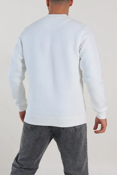 Beyaz Relaxed Fit Üç İp Şardonlu Logo Detaylı Erkek Sweatshirt 309859