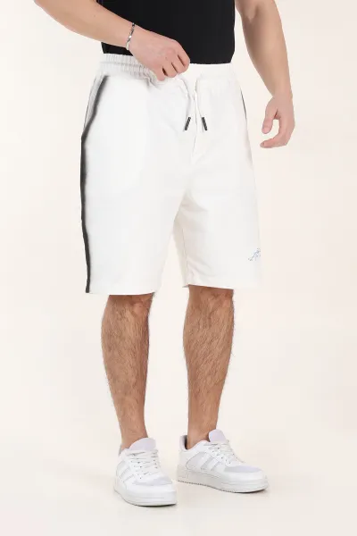 Beyaz Relaxed Fit Yıkamalı Yazı Detay Erkek Şort 354092