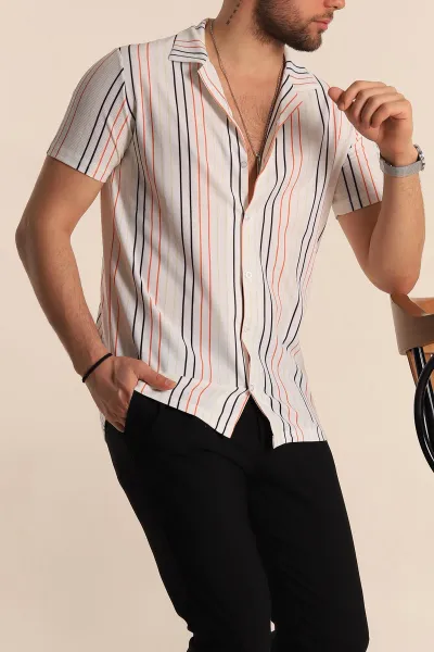 beyaz-renkli-cizgili-slim-fit-apas-yaka-erkek-gomlek-263331