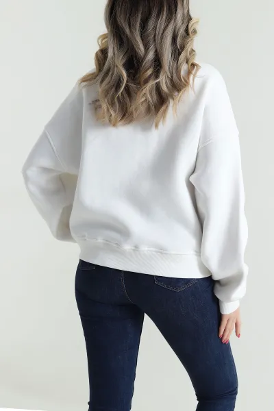Beyaz Şardonlu Kadın Fermuarsız Sweat 492219
