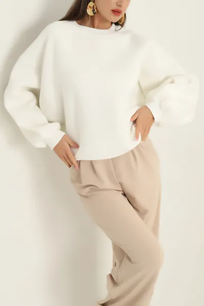 Beyaz Şardonlu Reglan Kol Bayan Sweat 300676