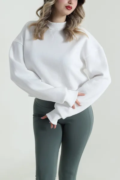 Beyaz Şardonlu Üç İp Kadın Fermuarsız Sweat 488604
