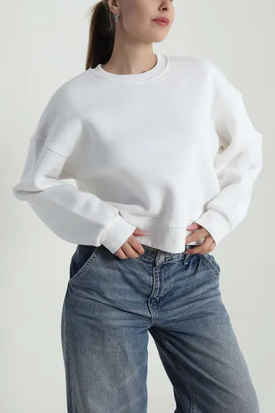 Beyaz Şardonlu Üç İp Kadın Fermuarsız Sweat 488691