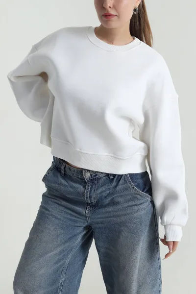 Beyaz Şardonlu Üç İp Kadın Fermuarsız Sweat 488691