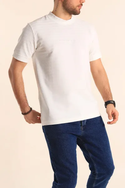 Beyaz Slim Fit Çizgi Detay Likralı Erkek Tişört 248120