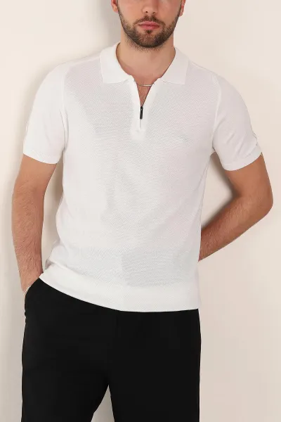 beyaz-slim-fit-omuz-serit-detayli-fermuarli-polo-yaka-erkek-triko-tisort-358401