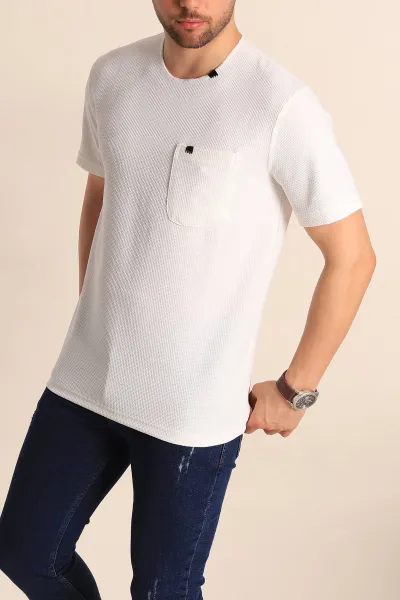 Beyaz Slim Fit Petek Dokulu Cep Detaylı Geniş Yaka Erkek Tişört 257208