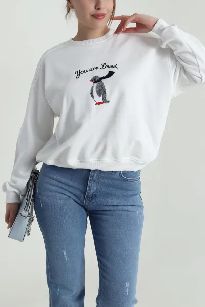 Beyaz Süzene Nakışlı Şardonsuz Üç İp Kadın Sweat 486604