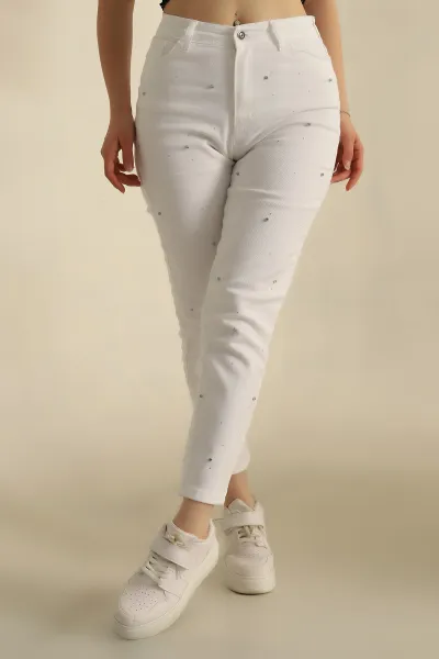 Beyaz Taşlı Boyfrend Kot Pantolon 265890