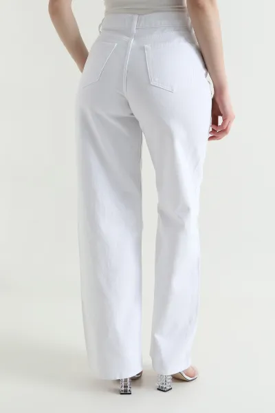 Beyaz Taşlı Salaş Kadın Kot Pantolon 453768