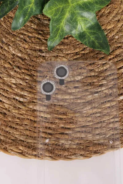Beyaz TeknoCase İPhone 11 Uyumlu Nelly Diamond Serisi Taşlı Lens Hediyeli Sert Silikon Telefon Kılıfı 480921
