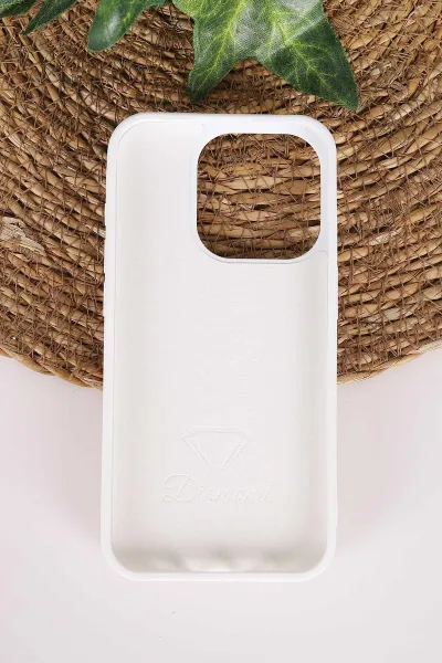 Beyaz TeknoCase İPhone 15 Pro Uyumlu Nelly Diamond Serisi Taşlı Lens Hediyeli Sert Silikon Telefon Kılıfı 480941