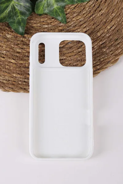 Beyaz TeknoCase İPhone 17 Pro Max Uyumlu Viola Diamond Case Serisi Kartlıklı Lens Hediyeli Sert Silikon Telefon Kılıfı 430872